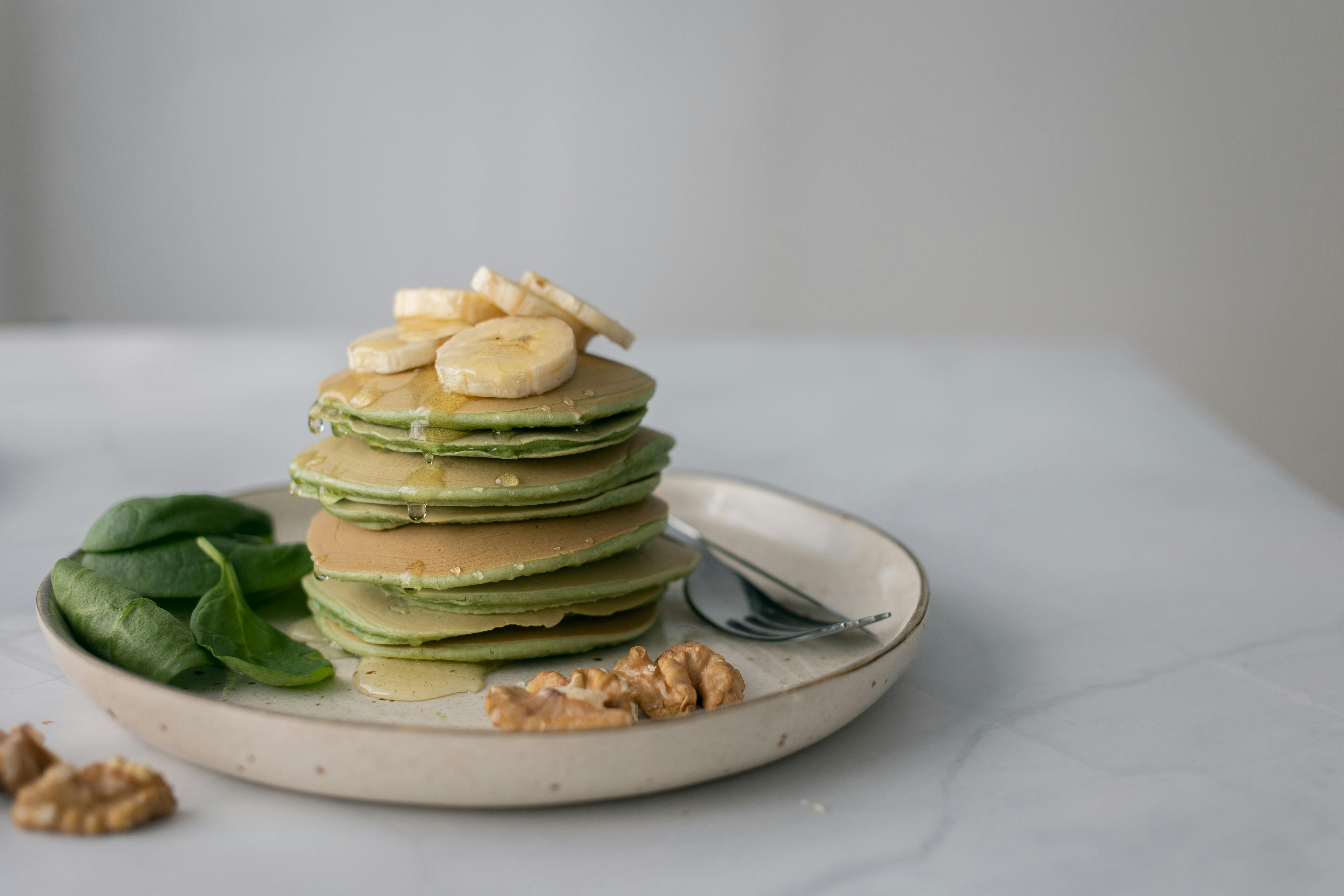 Spinach oatmeal pancake
